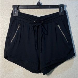 Cuffed Draw-sting shorts
